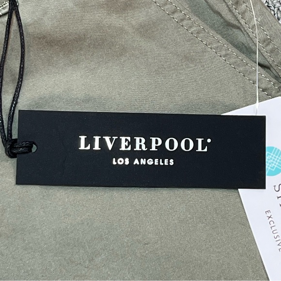 Liverpool Johnny Shorts Womens Size 6 Olive Buddy Rolled Chino Stretch NWT - Picture 7 of 12